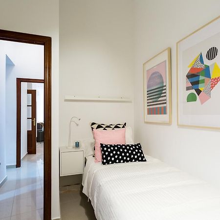 Apartamentos Diaber Gerona 22 Sevilla Exteriér fotografie