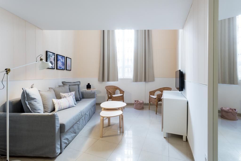 Apartamentos Diaber Gerona 22 Sevilla Exteriér fotografie