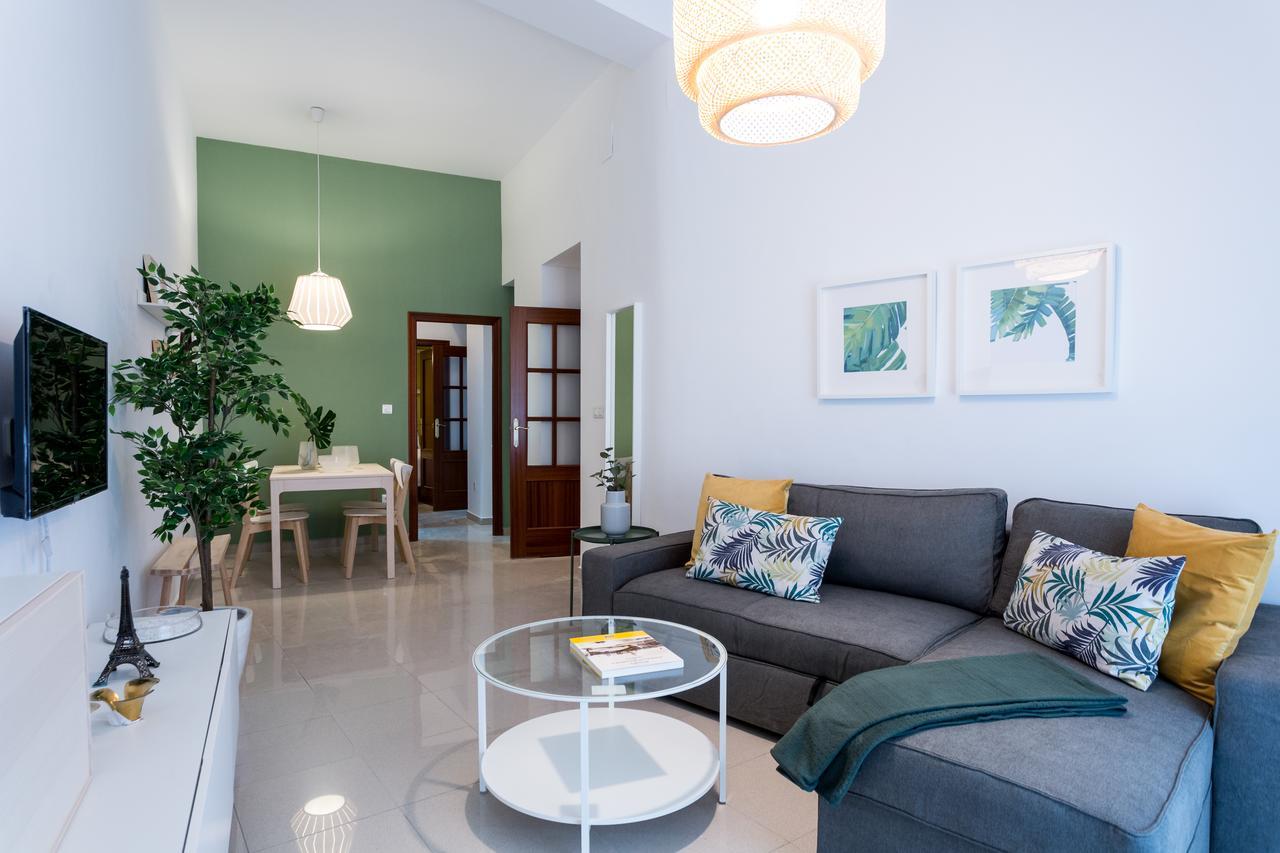 Apartamentos Diaber Gerona 22 Sevilla Exteriér fotografie