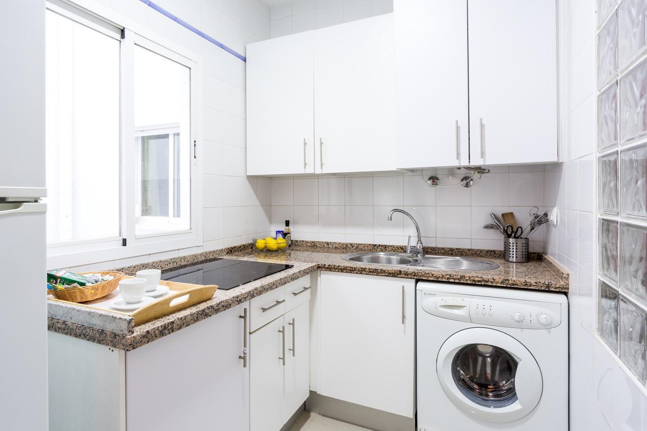 Apartamentos Diaber Gerona 22 Sevilla Exteriér fotografie